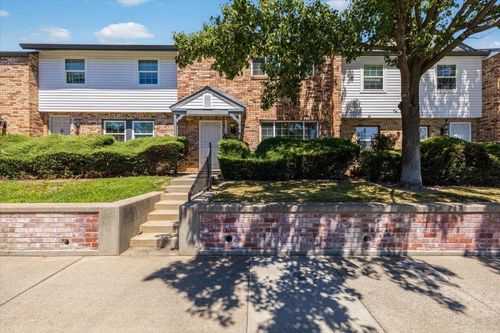 6693 Greenback Ln, Citrus Heights, CA, 95621-5428 | Card Image