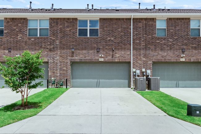 5829 Boulder Way, Townhouse with 2 bedrooms, 3 bathrooms and null parking in Mckinney TX | Image 25