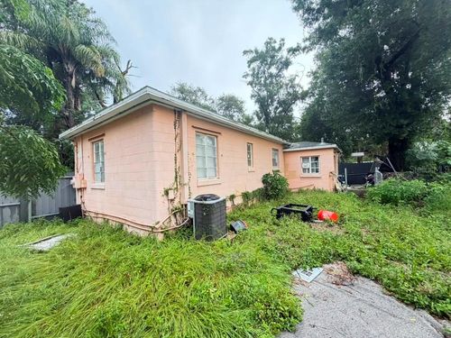 1011 E 108th Ave, TAMPA, FL, 33612-5812 | Card Image
