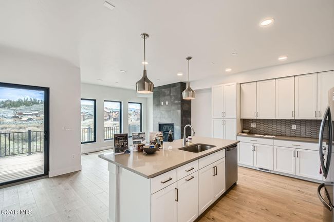 1503 James Drive, Home with 4 bedrooms, 4 bathrooms and null parking in Tabernash CO | Image 11