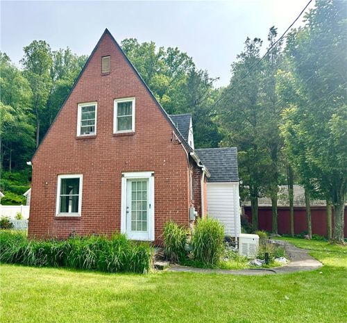 150 Lick Hollow Rd, Hopwood, PA, 15445-2200 | Card Image