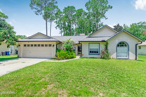 18 Burning Bush Pl, Palm Coast, FL, 32137-8811 | Card Image