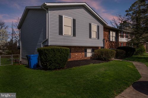 204 Grand Dr, TANEYTOWN, MD, 21787-2344 | Card Image