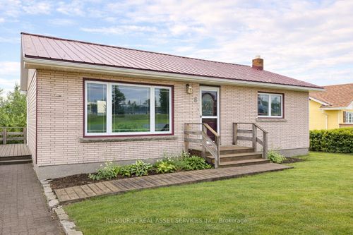 6 Macdonald Ave, Terrace Bay, ON, P0T2W0 | Card Image