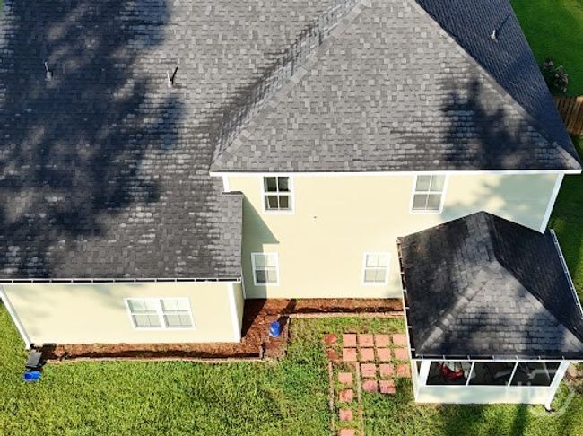 Air view of the rear exterior of the home | Image 49