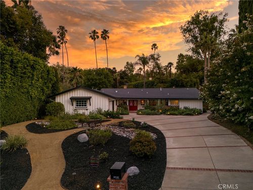 20142 Allentown Dr, Woodland Hills, CA, 91364-3511 | Card Image