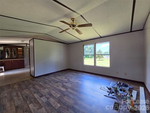 201 Ratchford Farm Rd, Gastonia, NC, 28056-8517 | Card Image