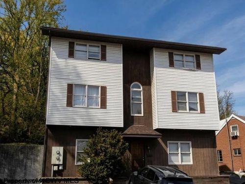 32 Highland Ave, Morgantown, WV, 26505-4810 | Card Image