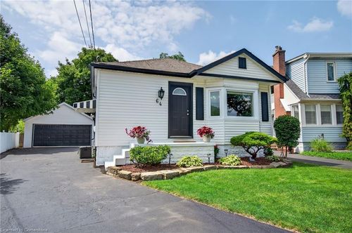 64 Vola Crt, Hamilton, ON, L9A3M5 | Card Image