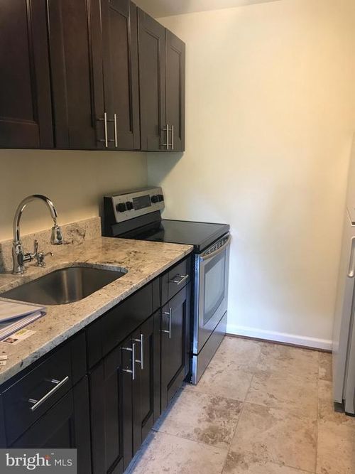 apt-5-7507 Prince Cole Ct, Manassas, VA, 20111-1717 | Card Image