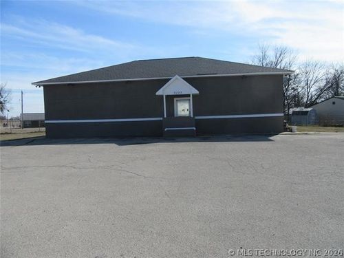 9105 S Us Highway 69, Savanna, OK, 74565 | Card Image