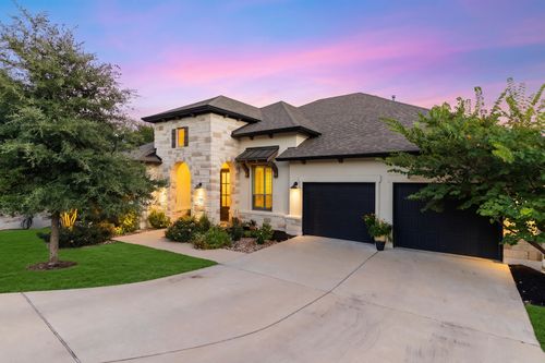 129 Hollytree Ct, Georgetown, TX, 78628-2956 | Card Image