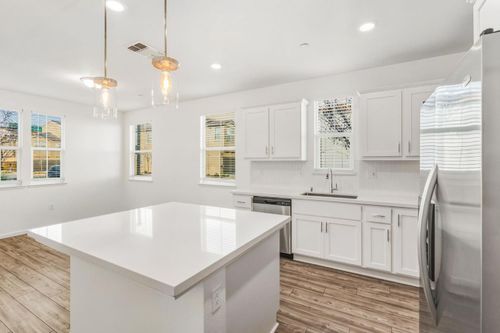 2939 Limoges Walk, Sacramento, CA, 95834-2124 | Card Image