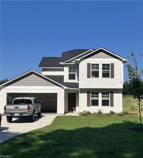 2892 Tysinger Rd, Denton, NC, 27239-7050 | Card Image