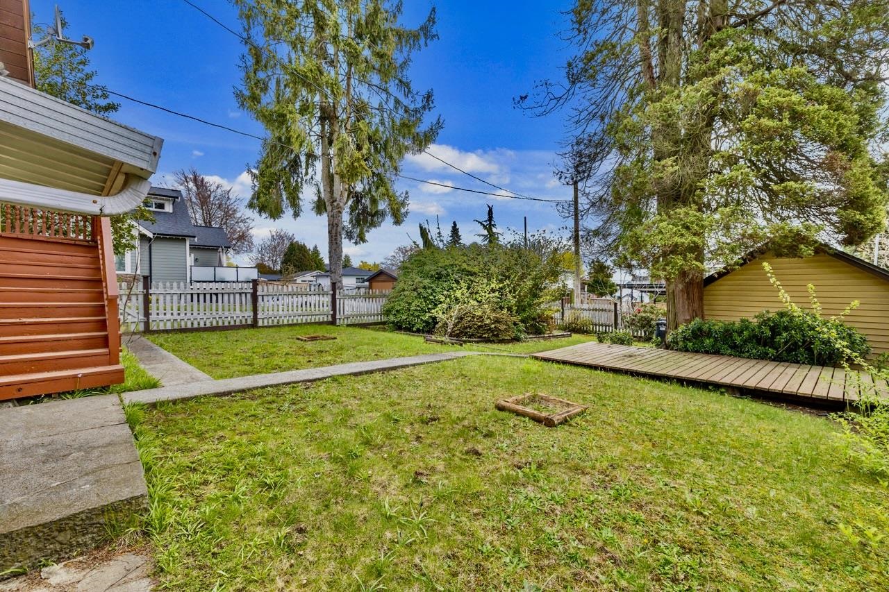 1702 Dublin Street, House other with 5 bedrooms, 1 bathrooms and 1 parking in New Westminster BC | Image 34