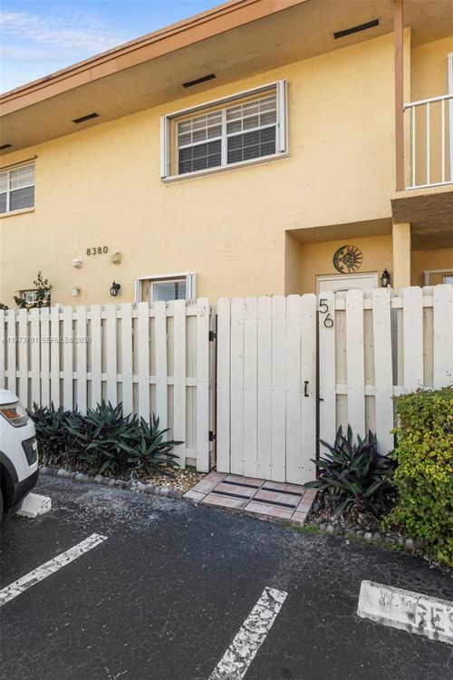 apt-56-8380 Sw 154th Ave, Miami, FL, 33193-1266 | Card Image