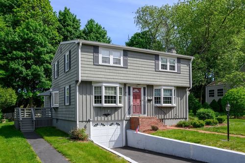 40 Bell Rd, Weymouth, MA, 02188-4303 | Card Image