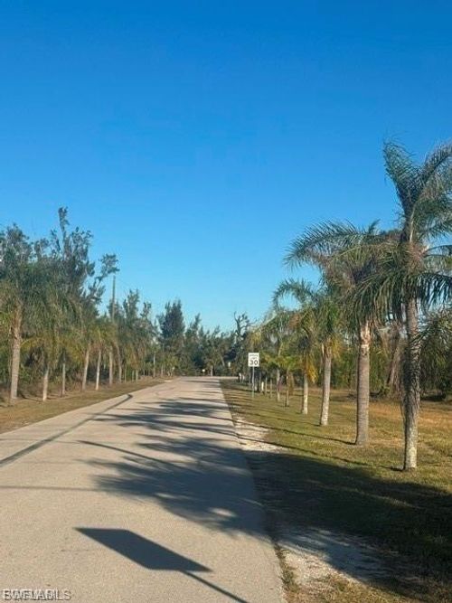 3666 Stabile Rd, SAINT JAMES CITY, FL, 33956 | Card Image