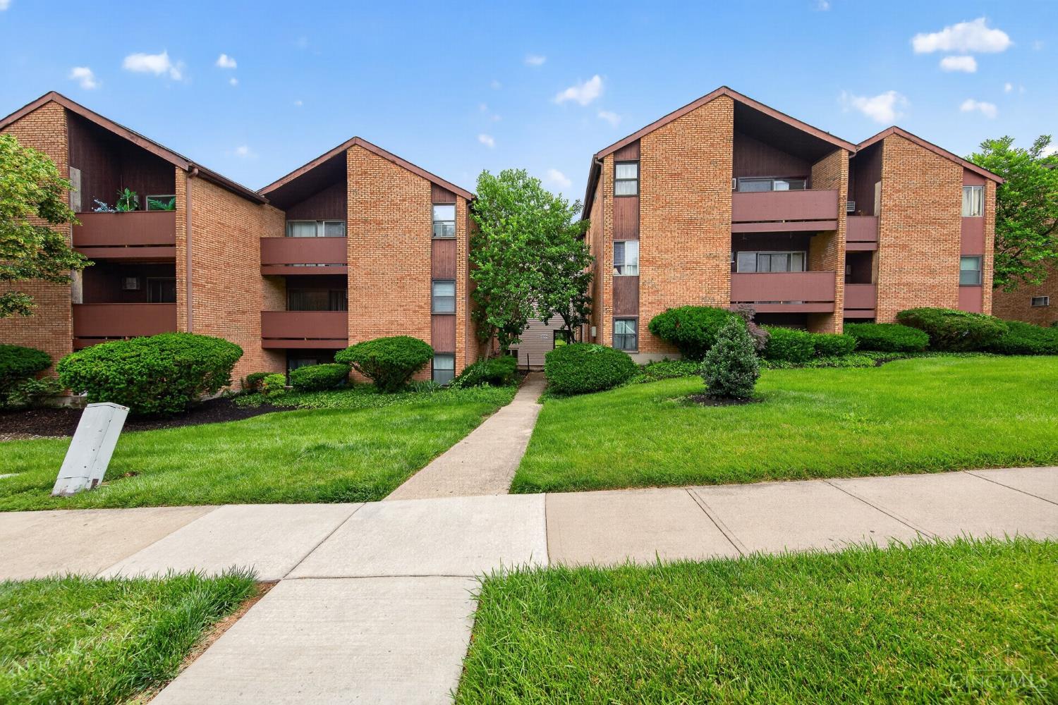 Residential in St Bernard 2