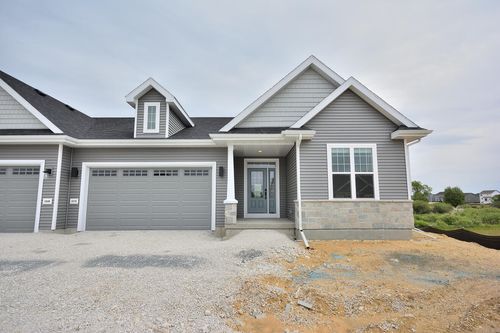 1076 Elderberry Rd, Oconomowoc, WI, 53066-1445 | Card Image