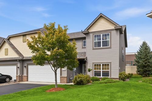 5120 Parker Cir, Robbinsdale, MN, 55422-1734 | Card Image