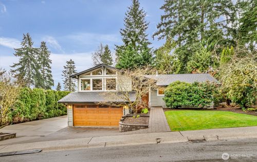 6439 Ne 188th St, Kenmore, WA, 98028-7938 | Card Image