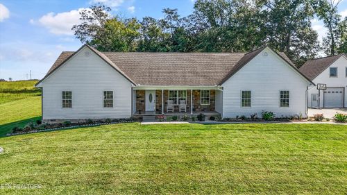 104 Lakeside Meadows Cir, Madisonville, TN, 37354-7034 | Card Image