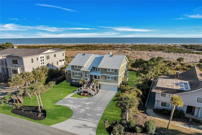 Front of Home/ Ocean | Image 5