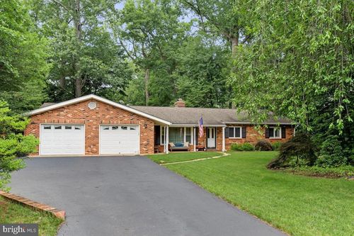 12410 Castner Ct, FAIRFAX, VA, 22030-6533 | Card Image