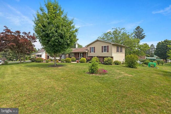 37 Apple Ln, House other with 3 bedrooms, 2 bathrooms and null parking in BIGLERVILLE PA | Image 6