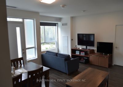 105 - 10 Wilby Cres, Condo with 3 bedrooms, 2 bathrooms and 1 parking in York ON | Image 2