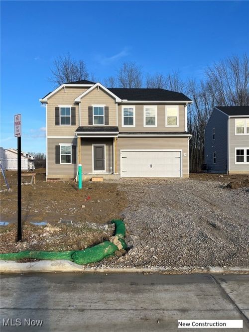 819 Meadow Lake Dr, Elyria, OH, 44035-8355 | Card Image