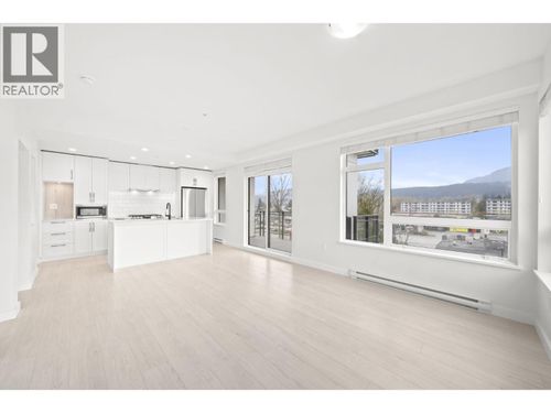 405-3038 St George St, Port Moody, BC, V3H0L3 | Card Image