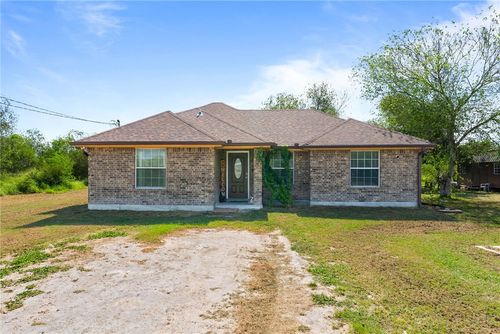 417 County Road 1341, Alice, TX, 78332-7711 | Card Image