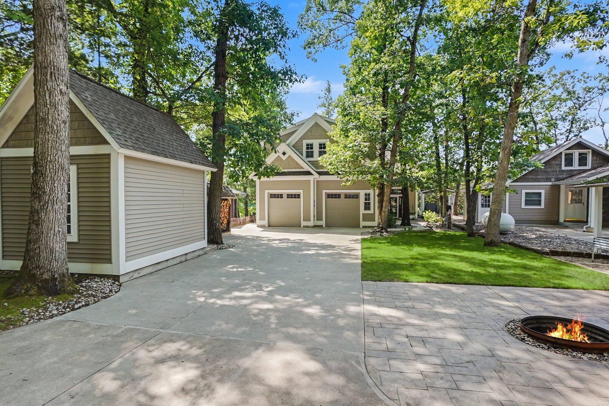 Residential in Elk Township 3