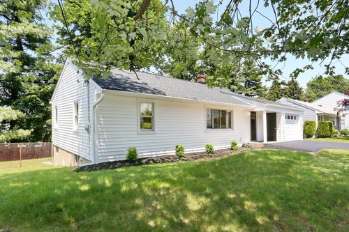 6 Heck Rd, Garnerville, NY, 10923-1802 | Card Image