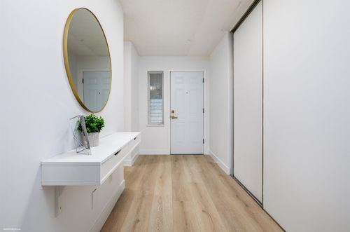 15-45915 Cheam Ave, Chilliwack, BC, V2P1N7 | Card Image