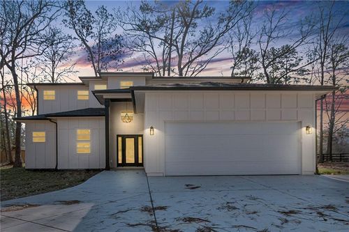 5249 Moon Rd, Powder springs, GA, 30127-3717 | Card Image