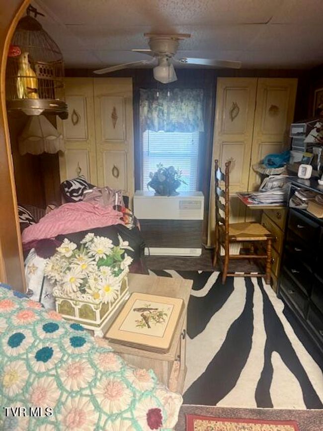 123 Mcmahan Gibbs Rd, House other with 2 bedrooms, 2 bathrooms and null parking in Roan Mountain TN | Image 52