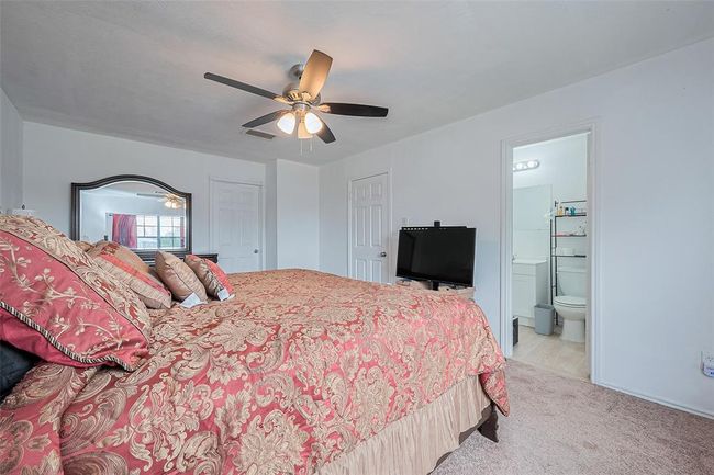 19906 Rising Star Dr, House other with 3 bedrooms, 2 bathrooms and 2 parking in Humble TX | Image 32