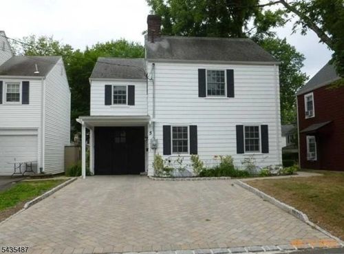 5 Aberdeen Pl, Fair Lawn, NJ, 07410-3504 | Card Image