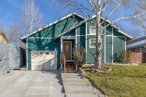 452 Palmetto Dr, New Castle, CO, 81647-9436 | Card Image