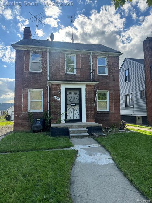 8841 Mendota St, Detroit, MI, 48204-2632 | Card Image
