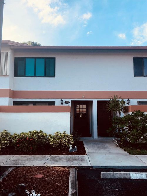 7125-7125 Sw 42nd Pl, Davie, FL, 33314-3144 | Card Image