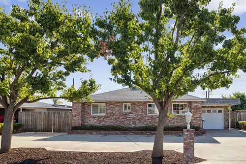776 N Mirage Ave, Lindsay, CA, 93247-1531 | Card Image