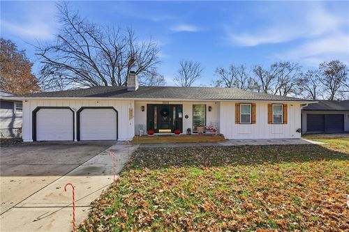 2909 Shearer Rd, Kansas City, KS, 66106-2925 | Card Image