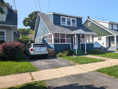 417 Helen St, House other with 3 bedrooms, 1 bathrooms and null parking in Syracuse NY | Image 2