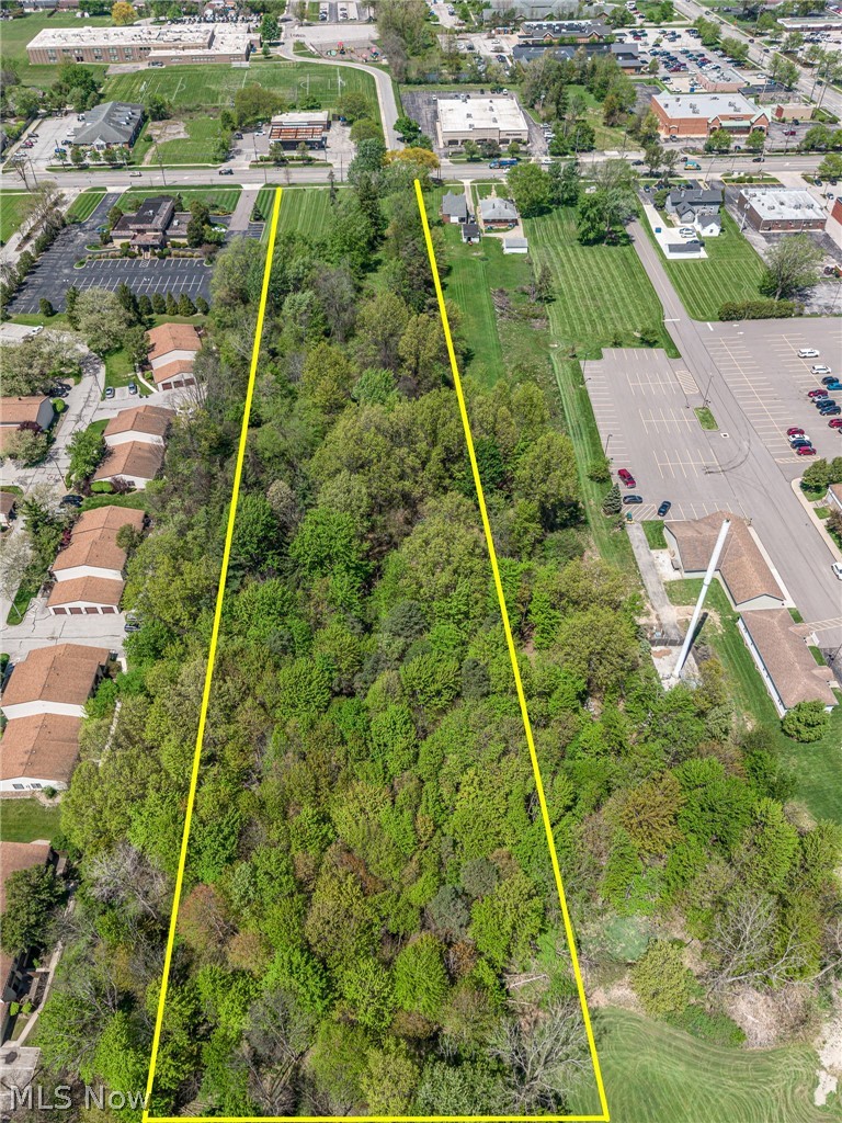 Land in Middleburg Heights 4