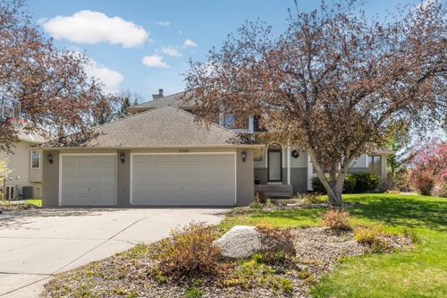 11525 Pondview Ct, Champlin, MN, 55316-2627 | Card Image