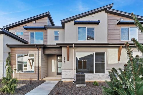 736 S Calhoun Ln, Star, ID, 83669-1165 | Card Image